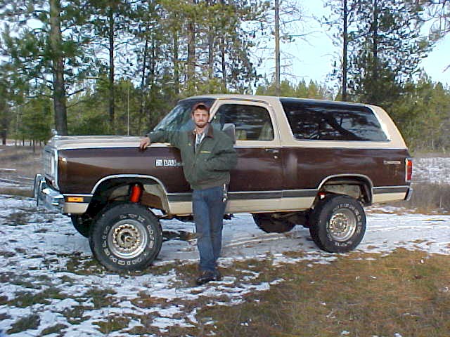 Dodge Ramcharger 2000. Dodge Ram Charger picture: